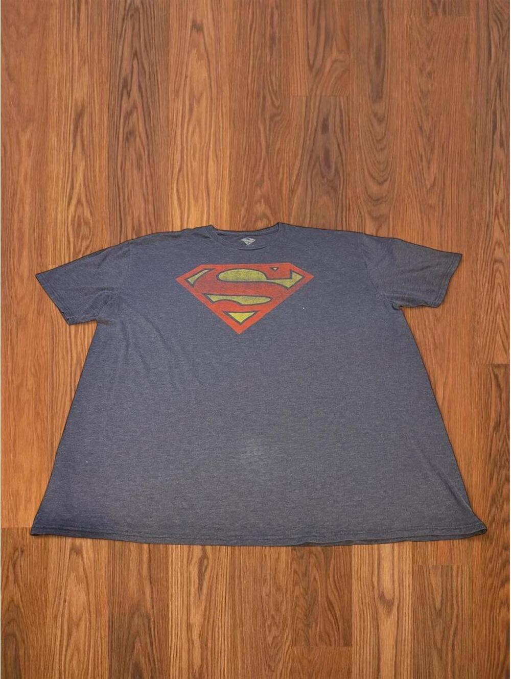 DC Comics Superman Retro T Shirt Men’s 2XL Blue Navy Short Sleeve Graphic Tee